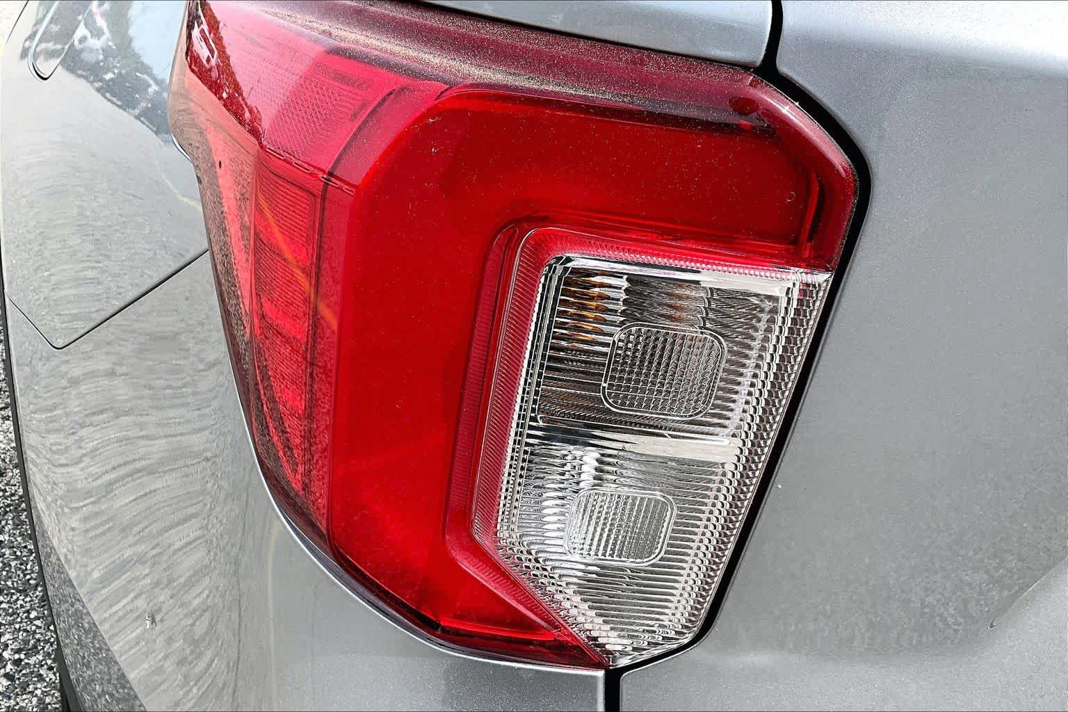 Certified 2020 Ford Explorer Limited w/ Class III Trailer Tow Package AWD/4WD image 28