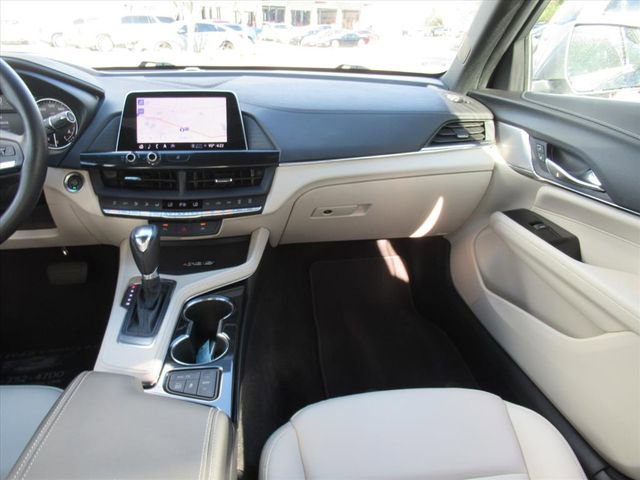 Used 2023 Cadillac CT4 Luxury w/ Sun And Sound Package image 16