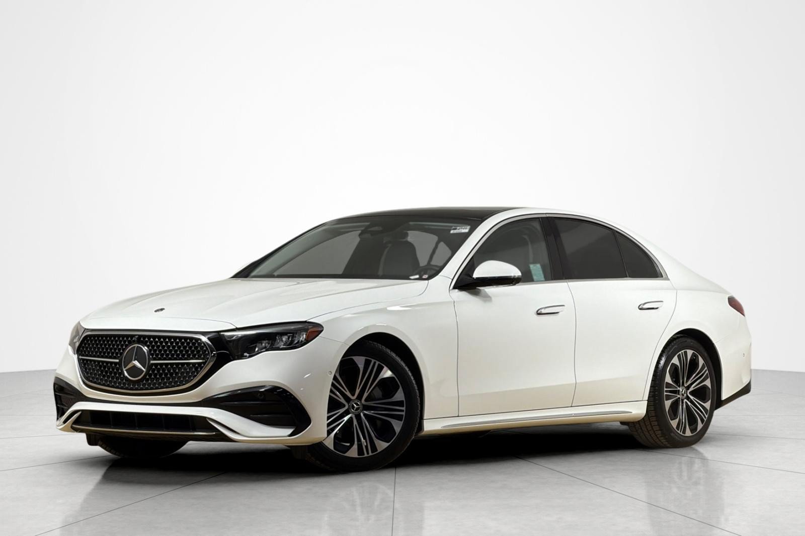 Used 2025 Mercedes-Benz E 350 Sedan w/ Winter Package image 1