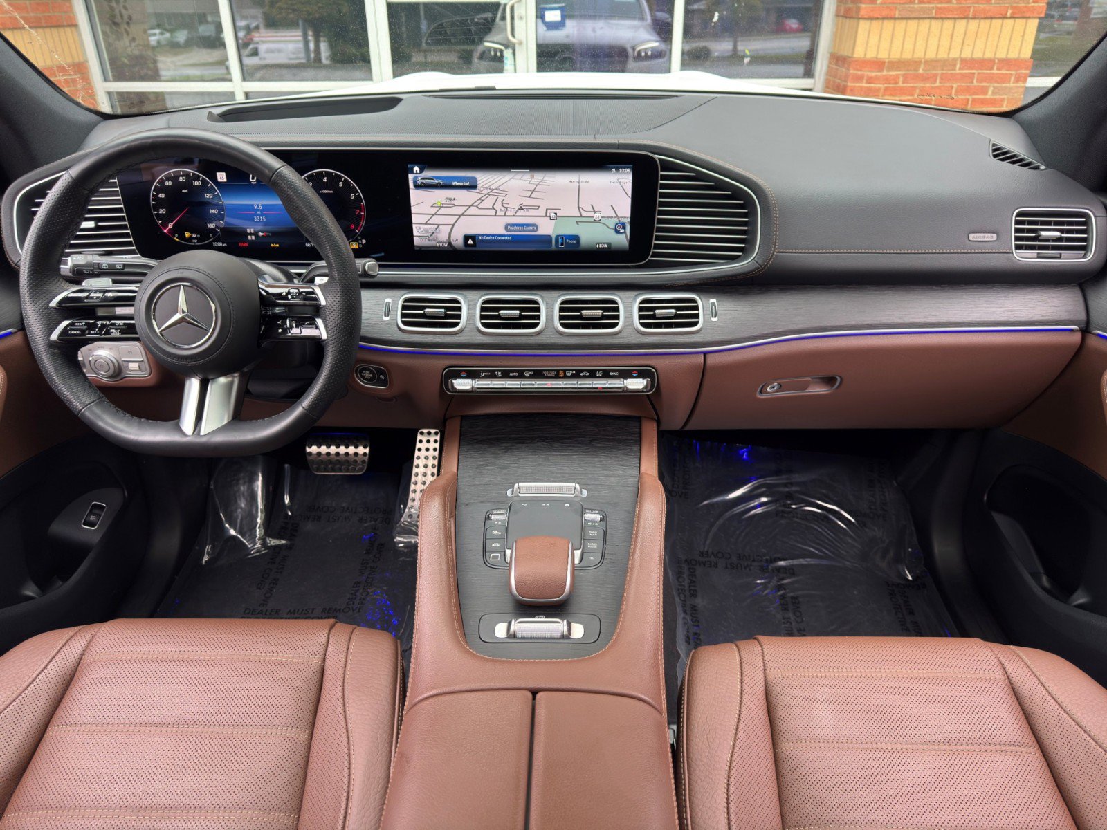 Used 2026 Mercedes-Benz GLS 580 4MATIC w/ Night Package image 13