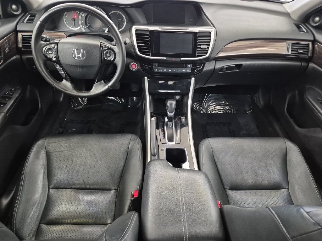 Used 2017 Honda Accord EX-L image 13