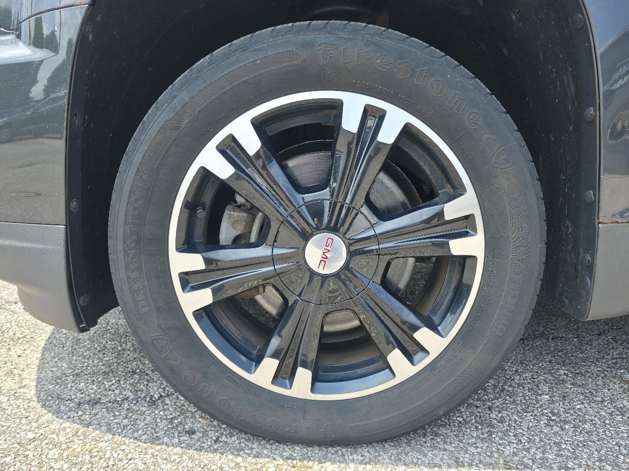 Used 2017 GMC Terrain SLE w/ Technology Package FWD image 9