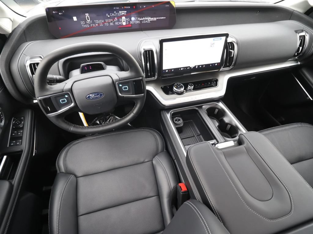 New 2026 Ford Expedition Max Platinum w/ Driver's Package AWD/4WD image 10