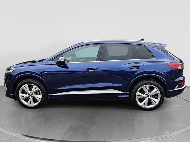 Used 2023 Audi Q4 e-tron Premium Plus w/ Premium Plus AWD/4WD image 4