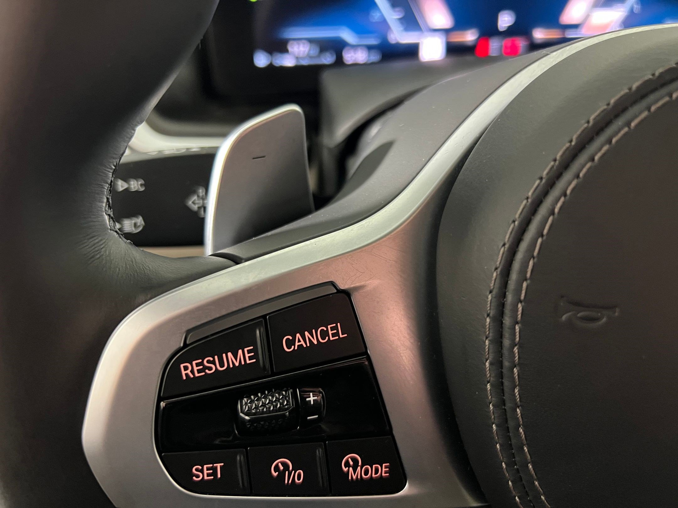 Certified 2024 BMW X7 xDrive40i w/ M Sport Package image 17