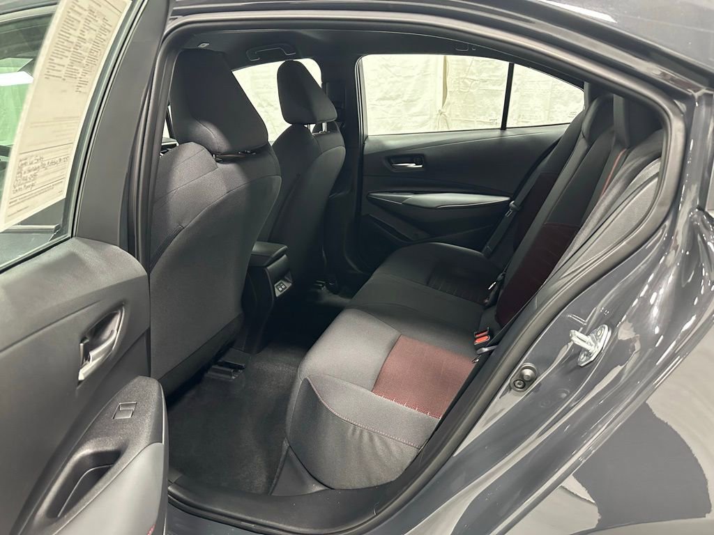 Used 2025 Toyota Corolla SE image 42
