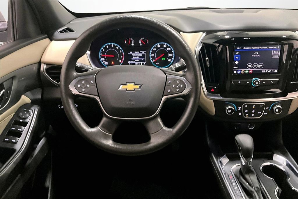 Used 2023 Chevrolet Traverse LS w/ Safety Package image 8