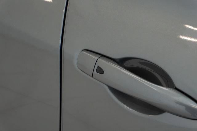 Used 2023 Nissan Kicks SV w/ Exterior Package FWD image 8