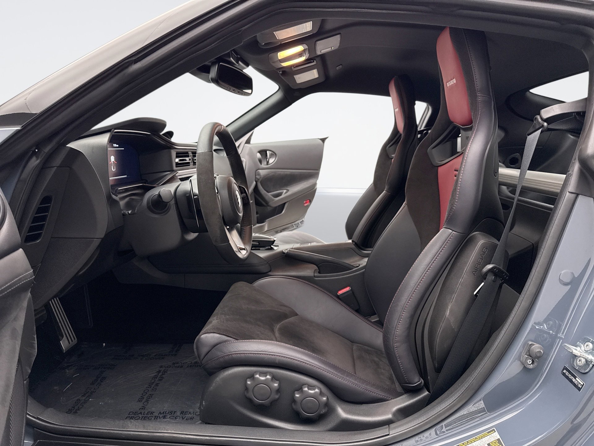Used 2024 Nissan Z NISMO w/ Floor Mat Package image 11