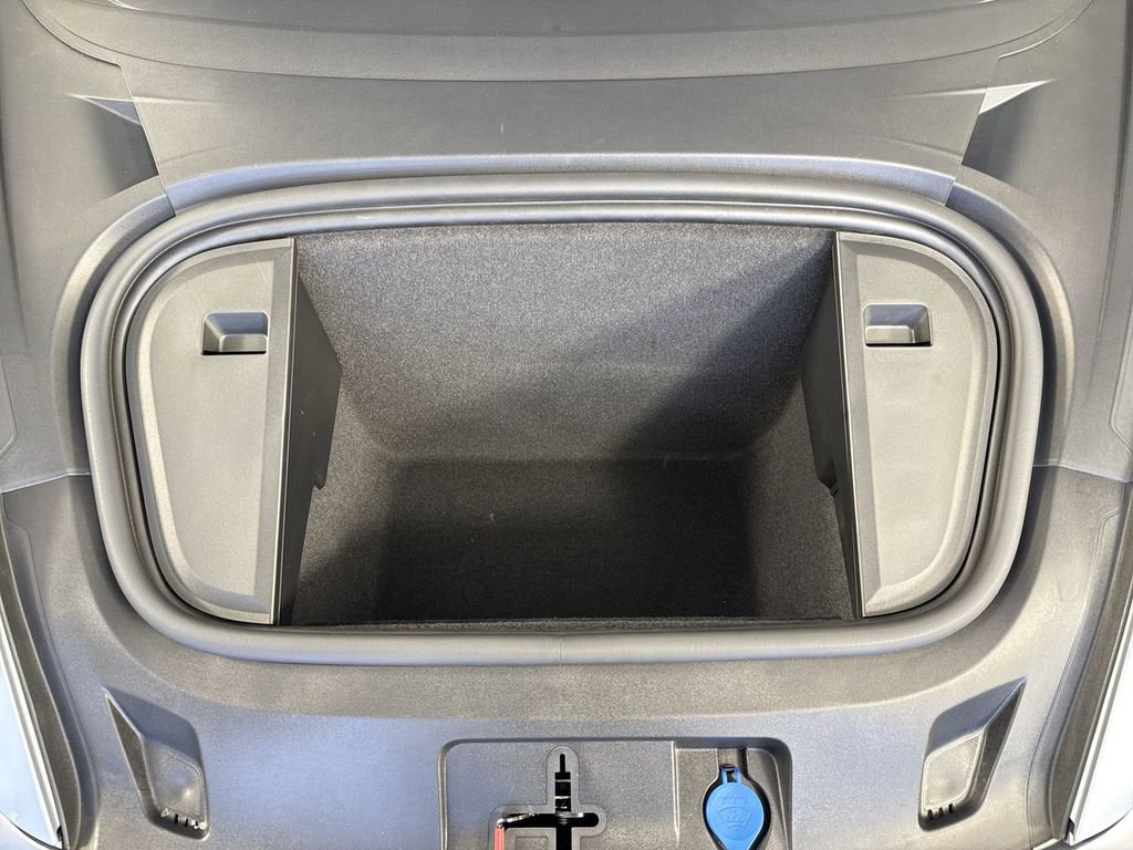 Certified 2023 Porsche Taycan Turbo S image 21