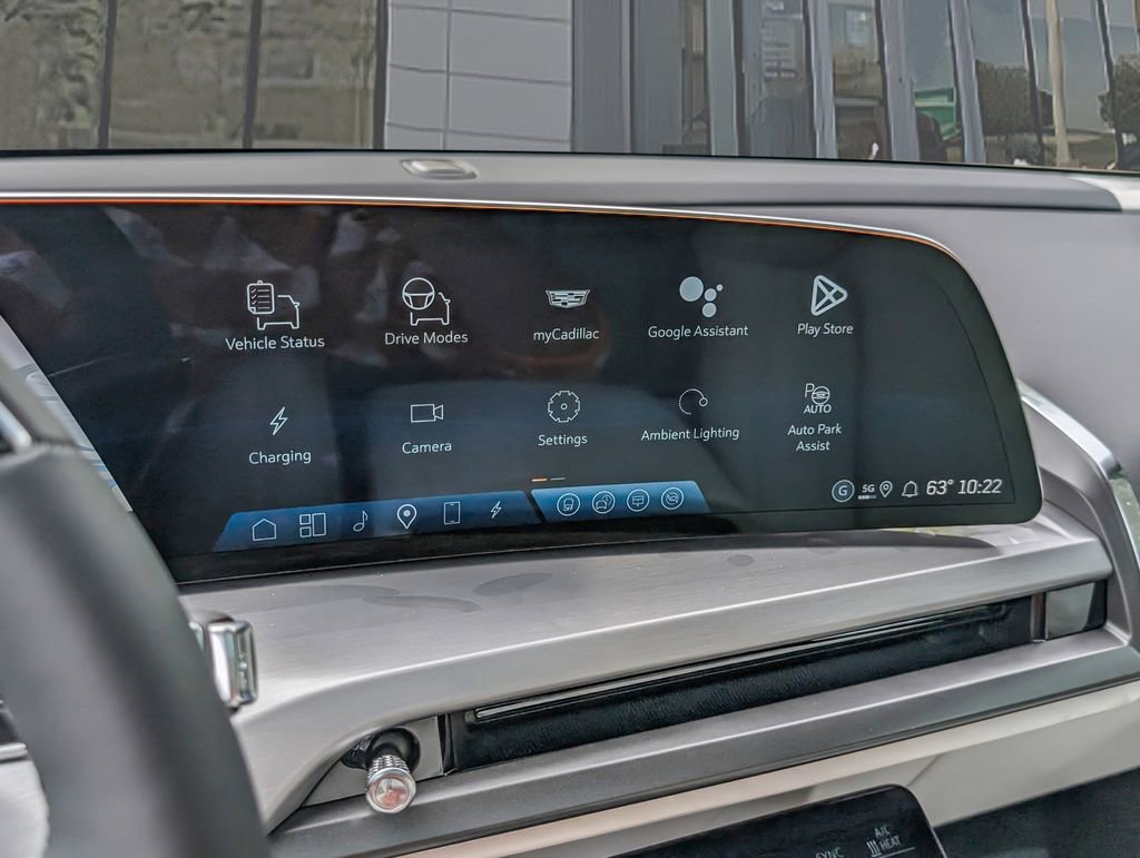 New 2026 Cadillac Vistiq Sport AWD/4WD image 28
