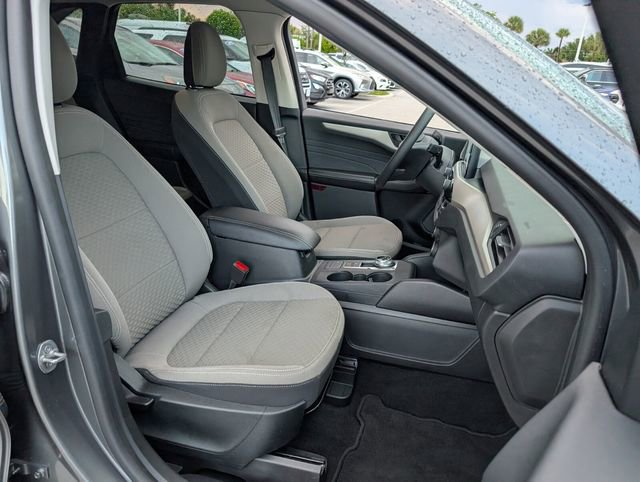 Certified 2022 Ford Escape SE FWD image 15