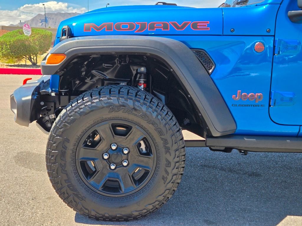 Used 2023 Jeep Gladiator Mojave image 7