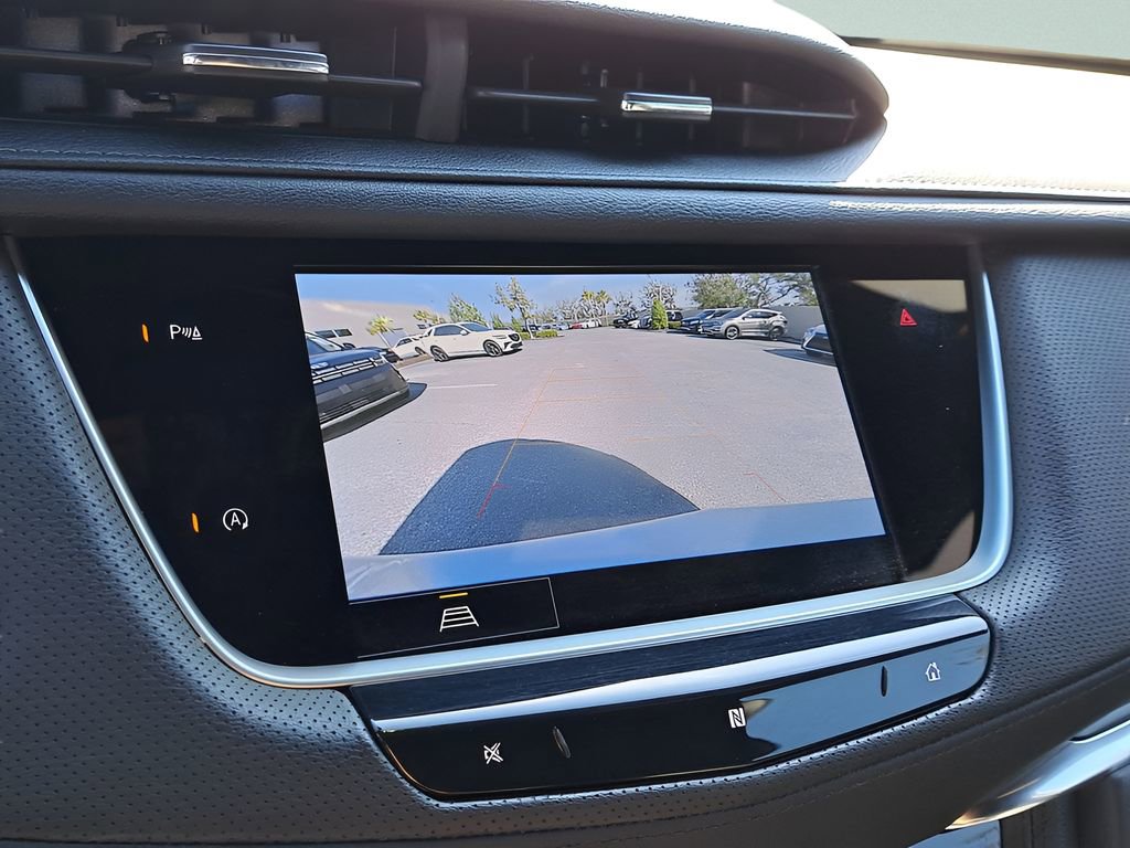 Used 2021 Cadillac XT5 Premium Luxury w/ LPO, Floor Liner Package image 25