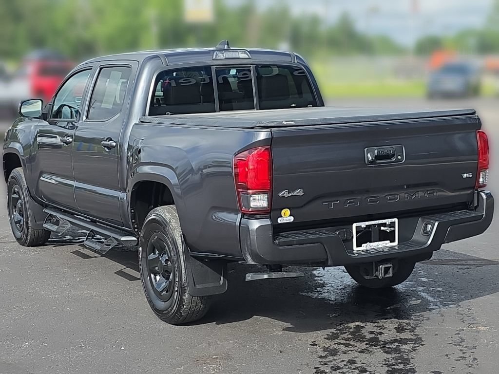 Used 2023 Toyota Tacoma SR AWD/4WD image 5
