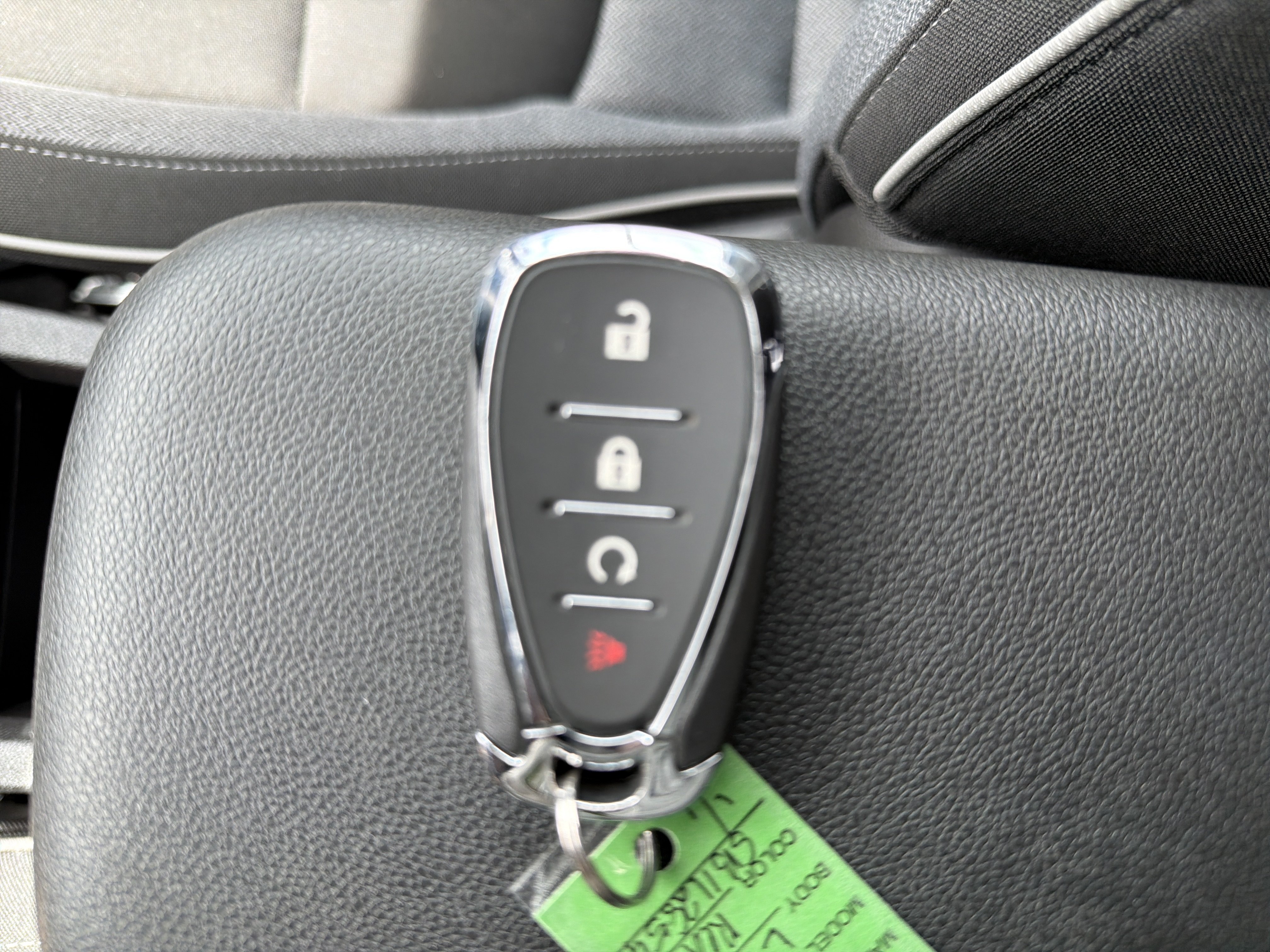 Used 2025 Chevrolet TrailBlazer LT AWD/4WD image 27