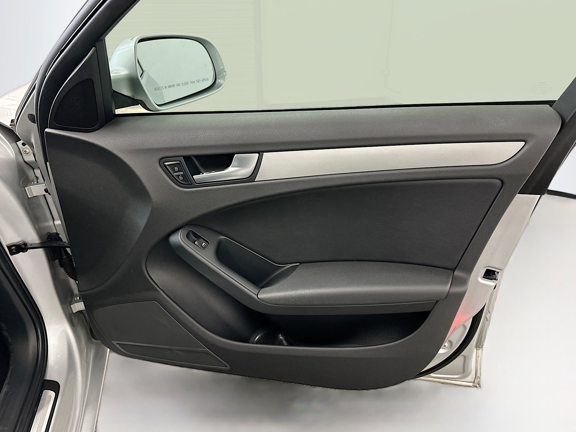 Used 2011 Audi A4 2.0T Premium Plus image 32