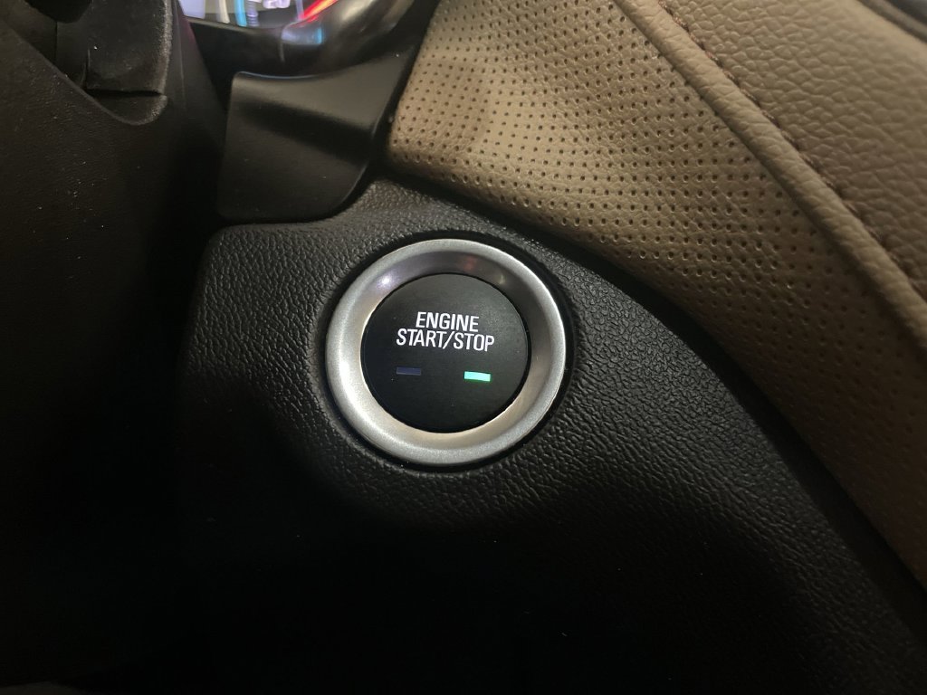 Used 2024 Chevrolet Equinox Premier AWD/4WD image 10