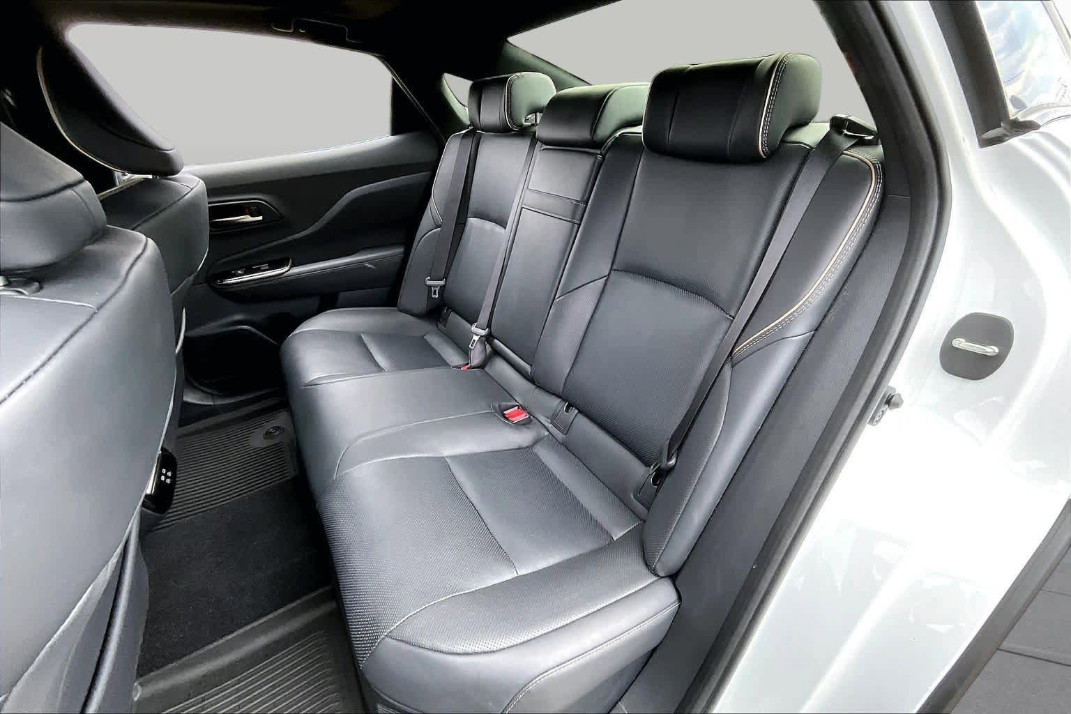 Used 2024 Toyota Crown Platinum AWD/4WD image 20