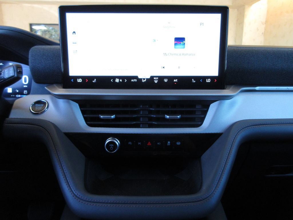 Certified 2026 Ford Explorer Active RWD image 18