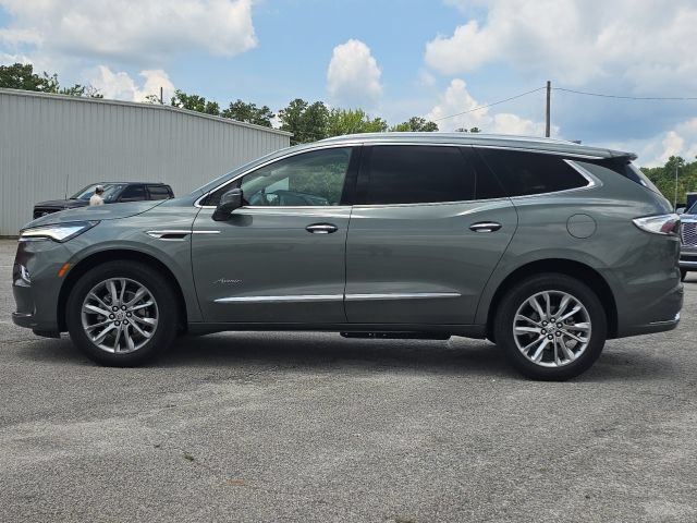 Used 2023 Buick Enclave Avenir w/ Avenir Technology Package FWD image 2