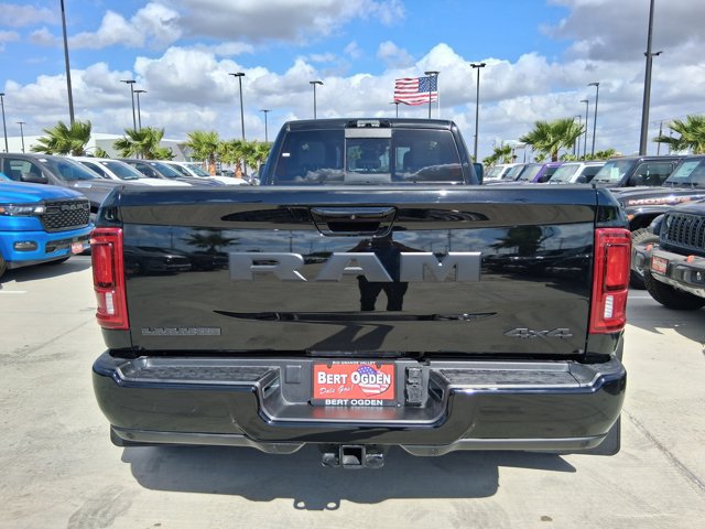 New 2026 RAM 3500 Laramie AWD/4WD image 6