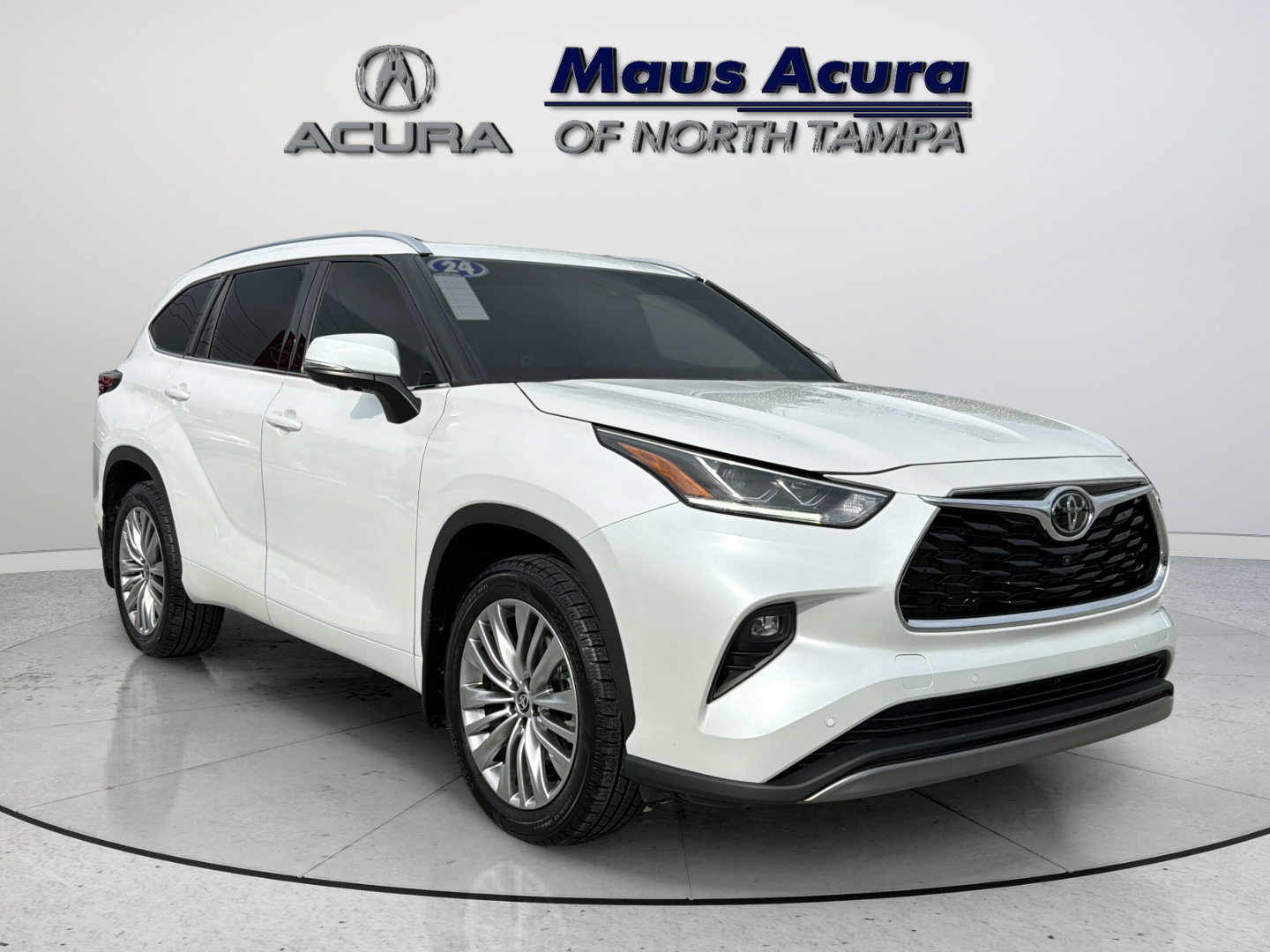 Used 2024 Toyota Highlander Platinum