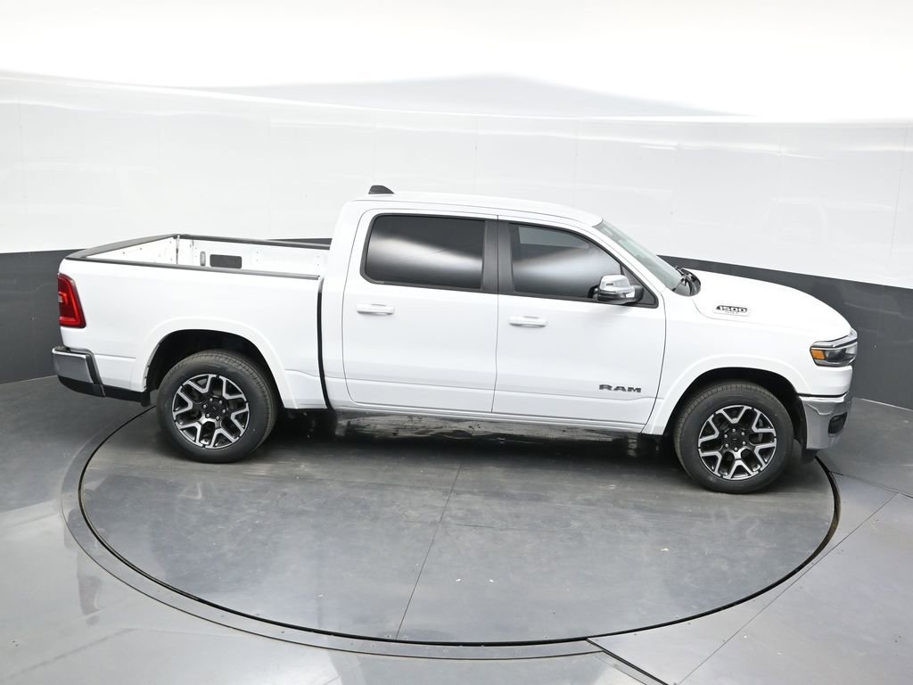 Used 2025 RAM 1500 Laramie AWD/4WD image 40