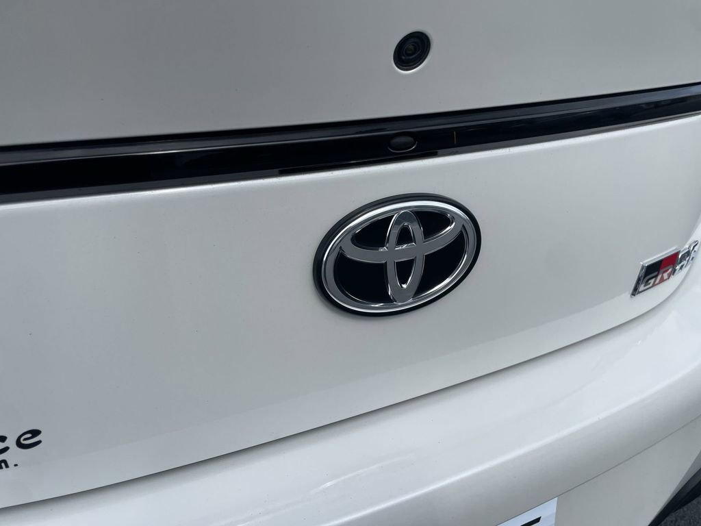 Used 2022 Toyota GR86 Premium w/ ALL Weather Mat Package (TMS) RWD image 7