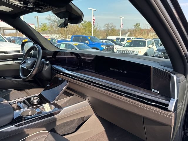 Certified 2025 Cadillac Escalade Sport w/ Touring Package AWD/4WD image 28