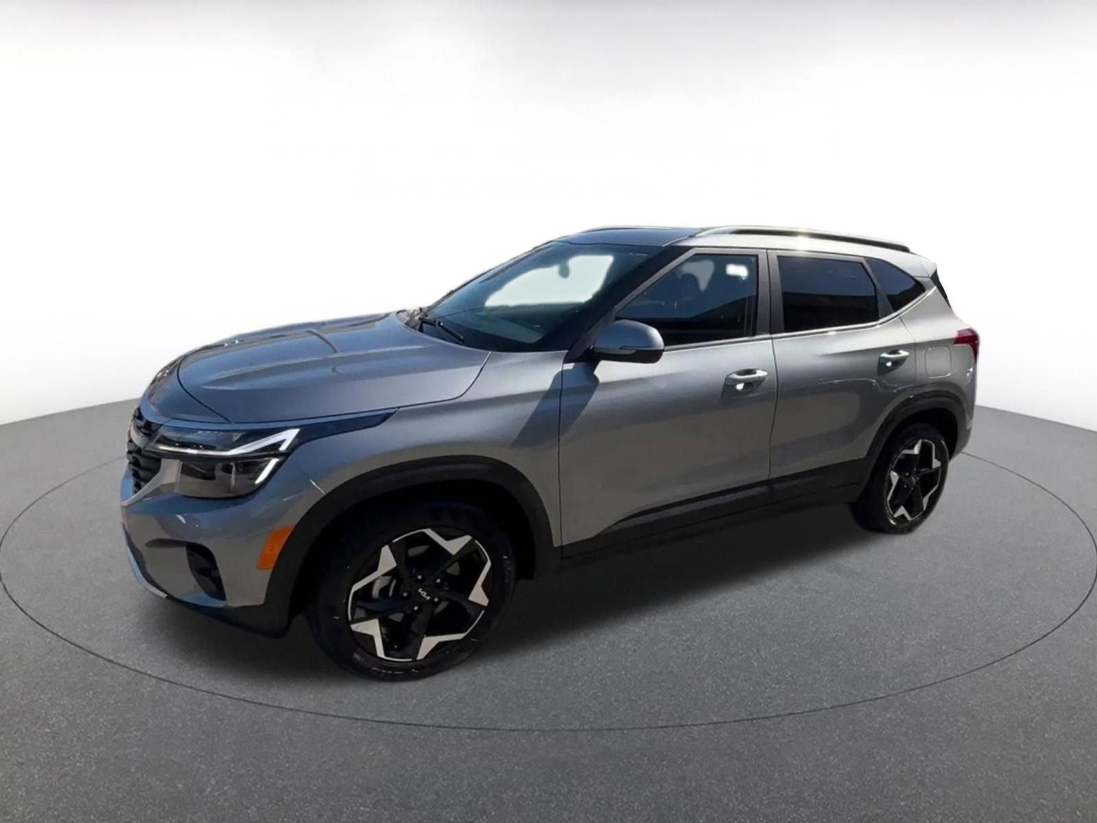 Used 2025 Kia Seltos S FWD image 10