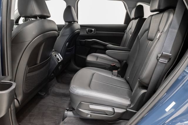 Certified 2025 Kia Sorento X-Line EX image 24
