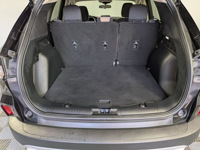 Used 2020 Ford Escape SE FWD image 10