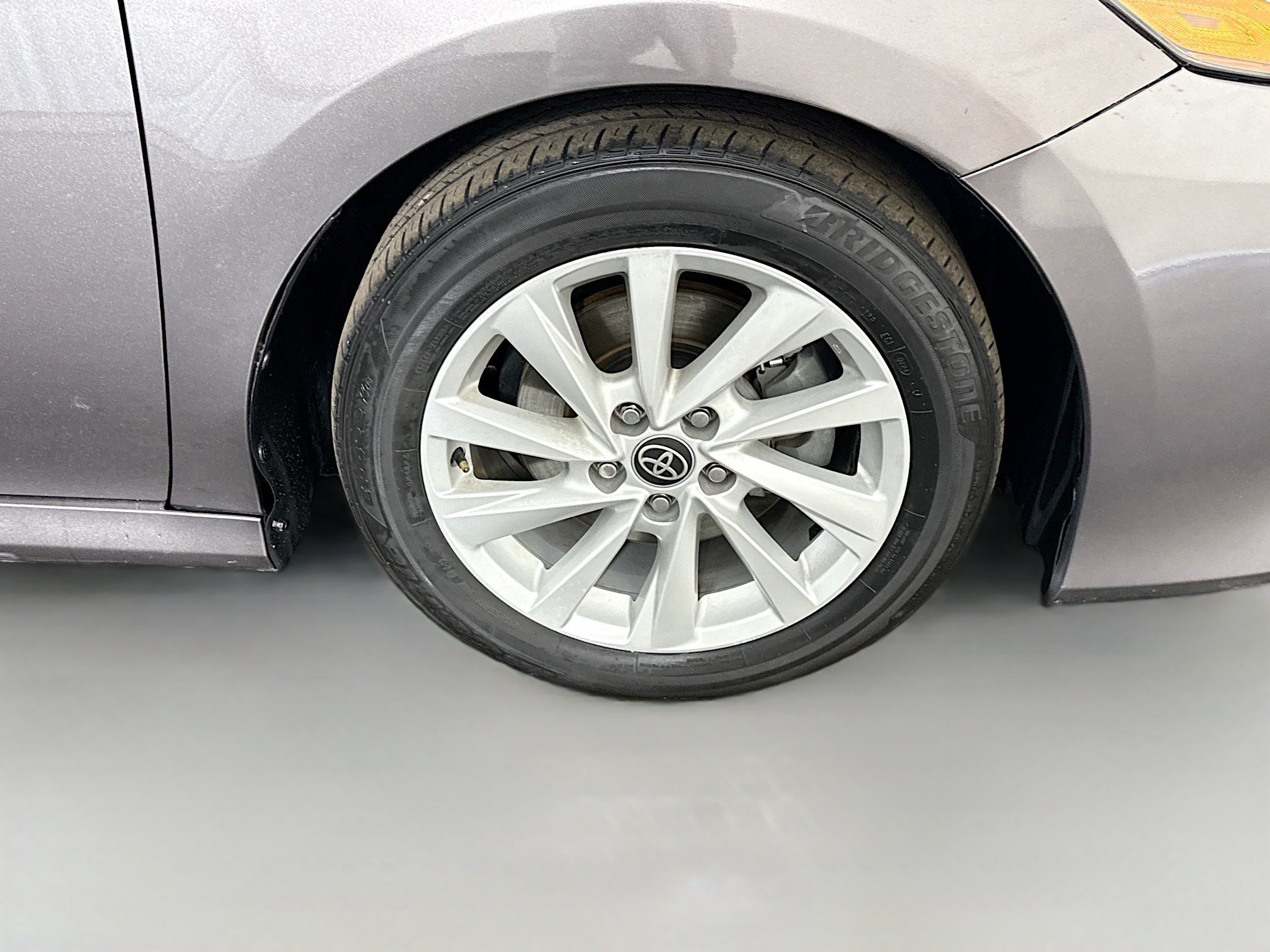 Used 2022 Toyota Camry LE FWD image 31