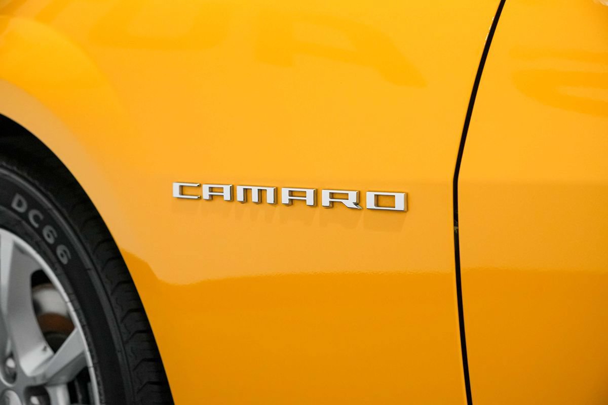 Used 2014 Chevrolet Camaro LS RWD image 12