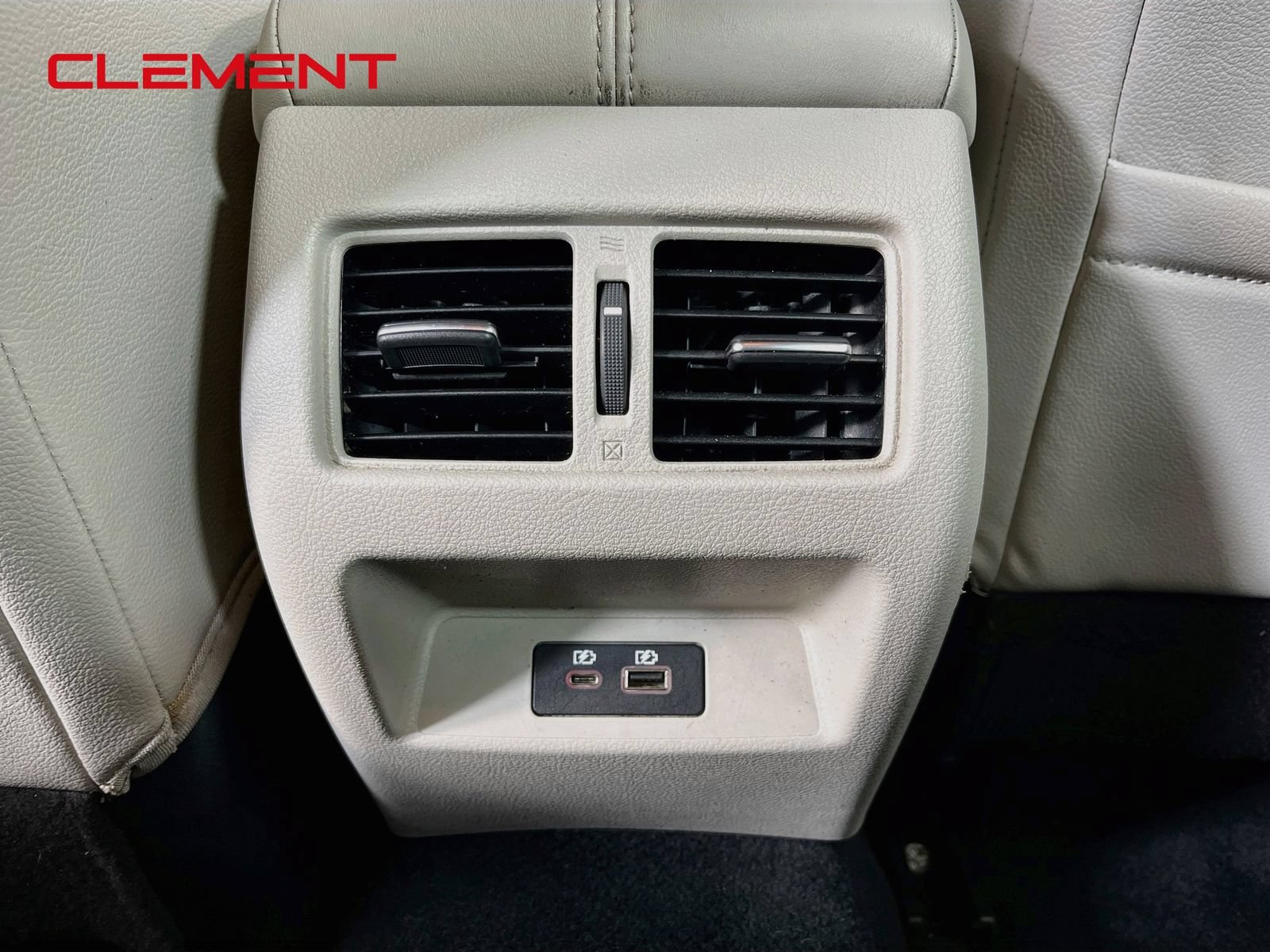 Used 2020 Nissan Altima 2.0 Platinum FWD image 32