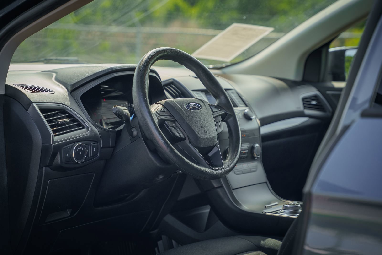 Used 2019 Ford Edge SE AWD/4WD image 19