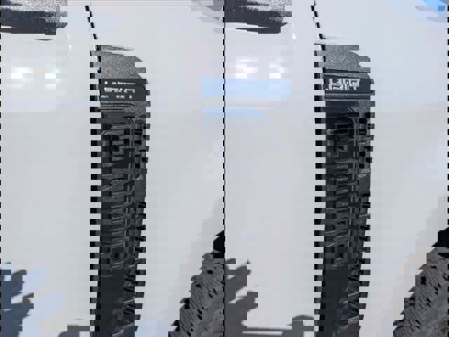 New 2026 Ford F250 Lariat image 23