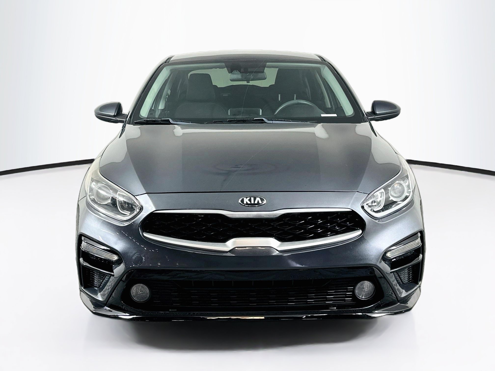 Used 2019 Kia Forte LXS FWD image 2