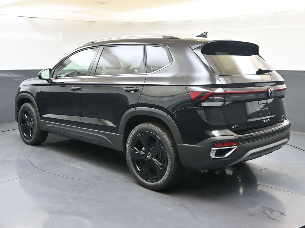 New 2025 Volkswagen Taos SEL image 3