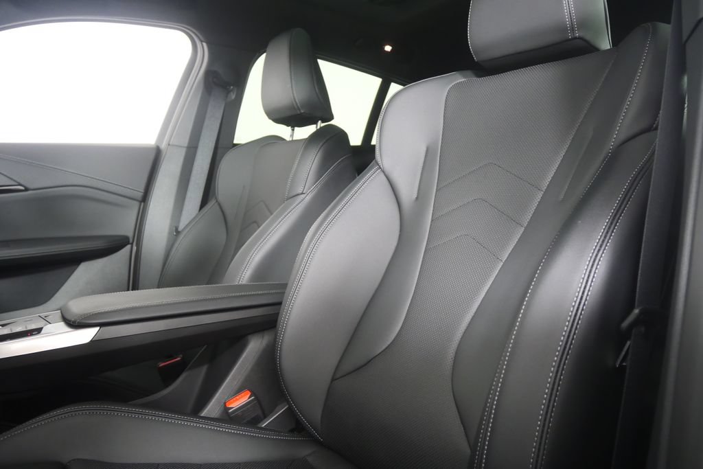 Certified 2026 BMW X2 xDrive28i AWD/4WD image 10