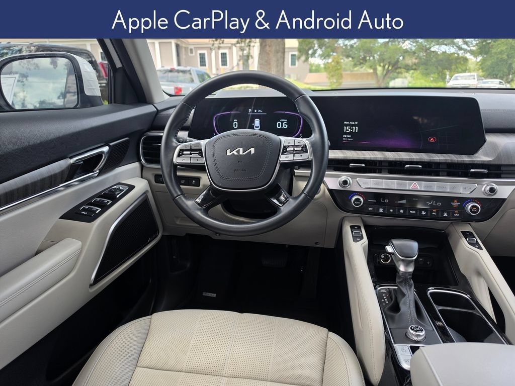 Used 2024 Kia Telluride EX w/ EX Captain's Chair Package FWD image 11
