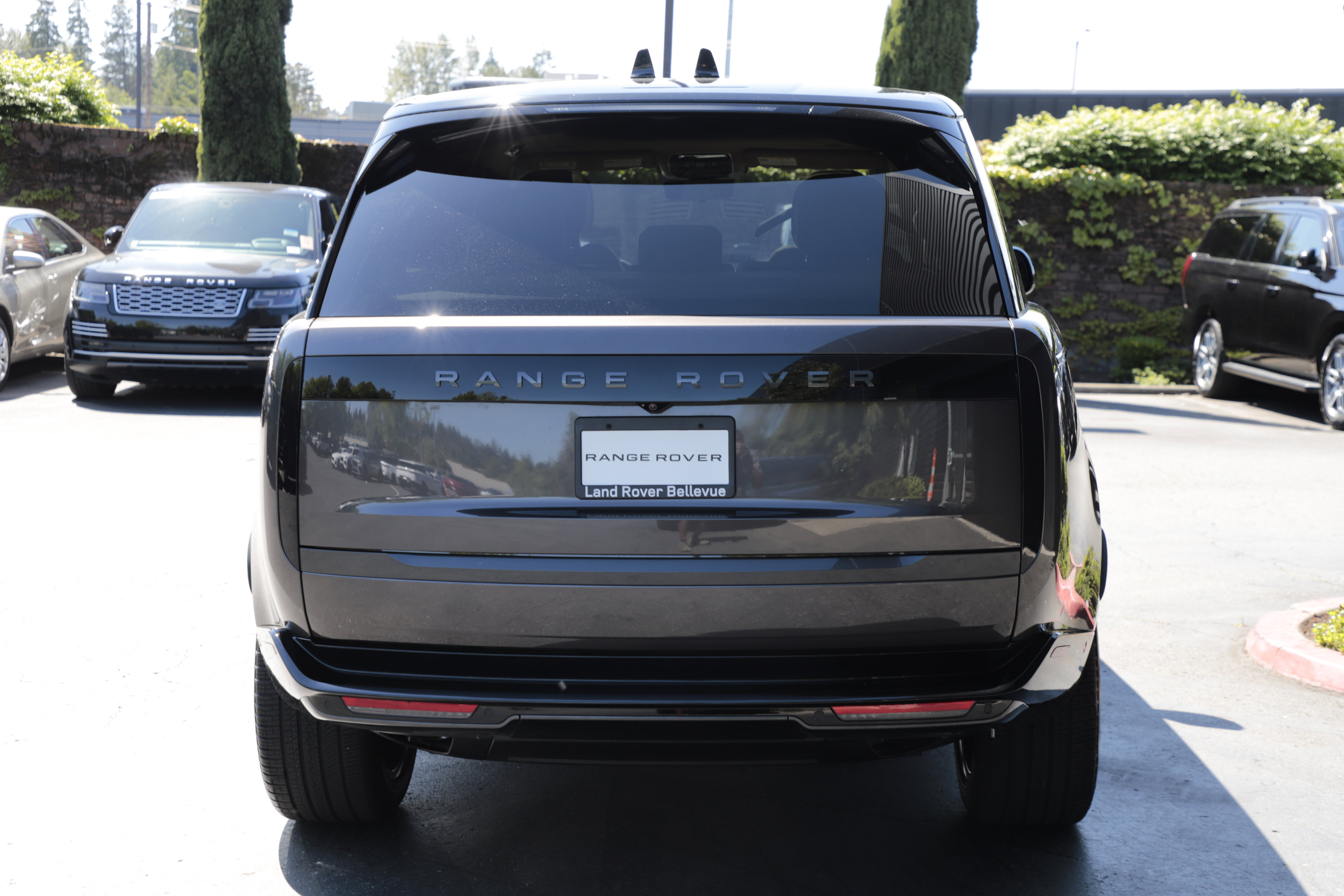 New 2026 Land Rover Range Rover SE AWD/4WD image 5