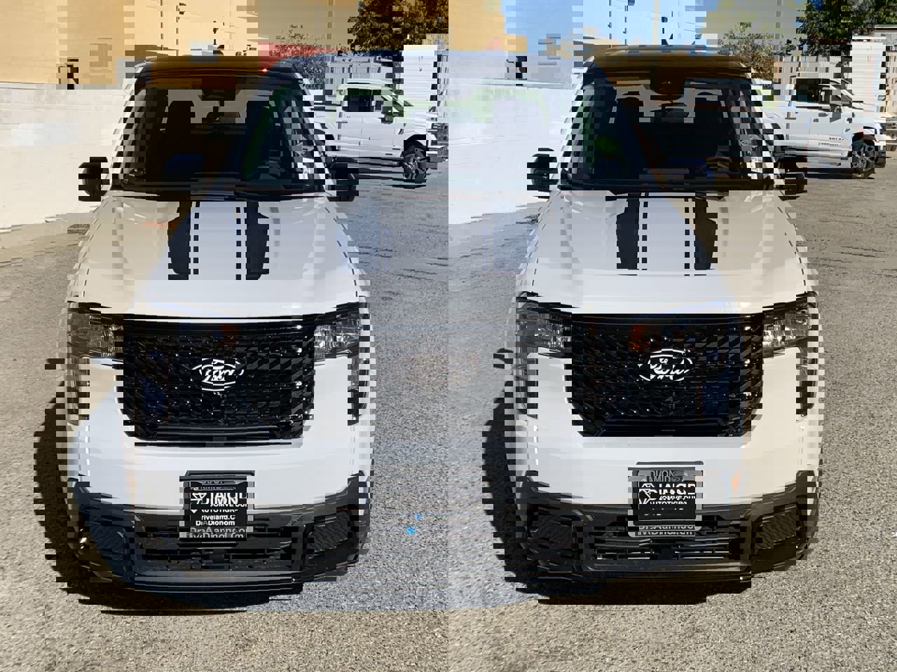 New 2025 Ford Maverick XLT w/ XLT Luxury Package image 3