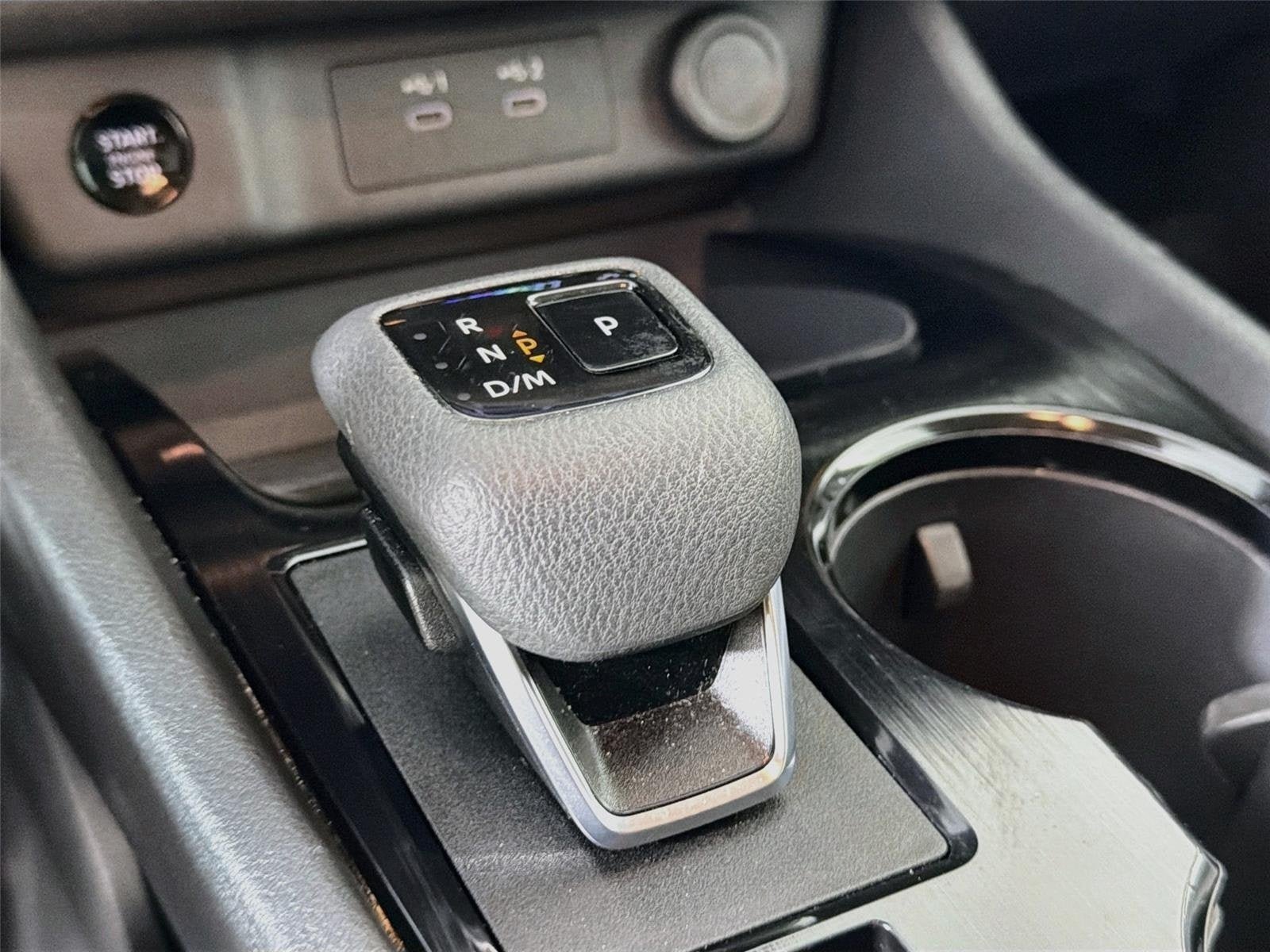 Certified 2024 Nissan Rogue SV AWD/4WD image 17