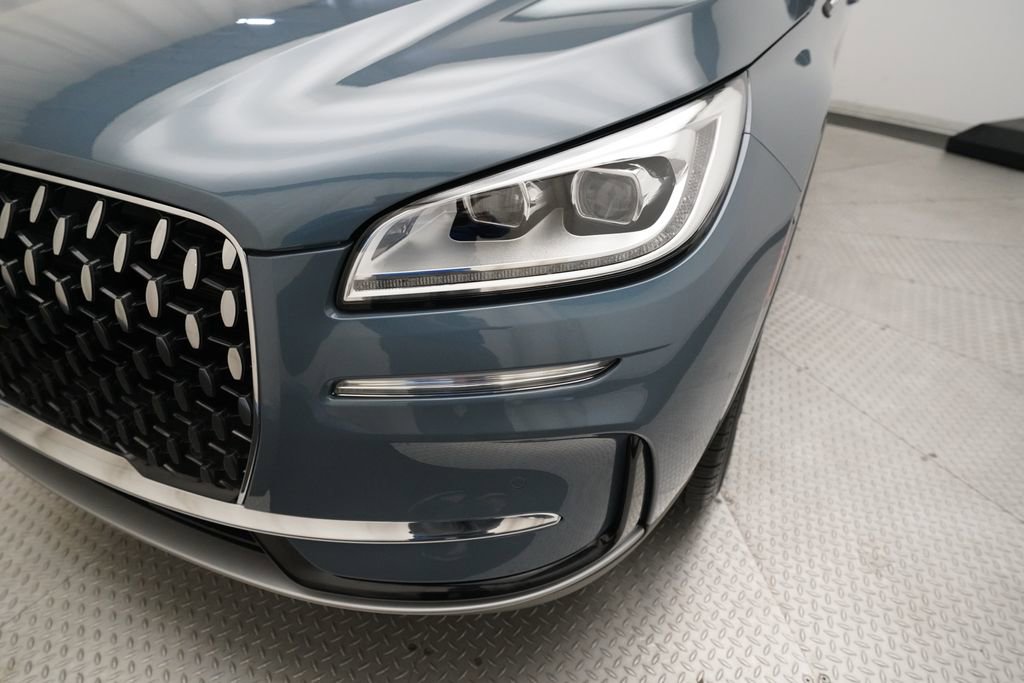 Used 2025 Lincoln Corsair Reserve w/ Towing Package image 23