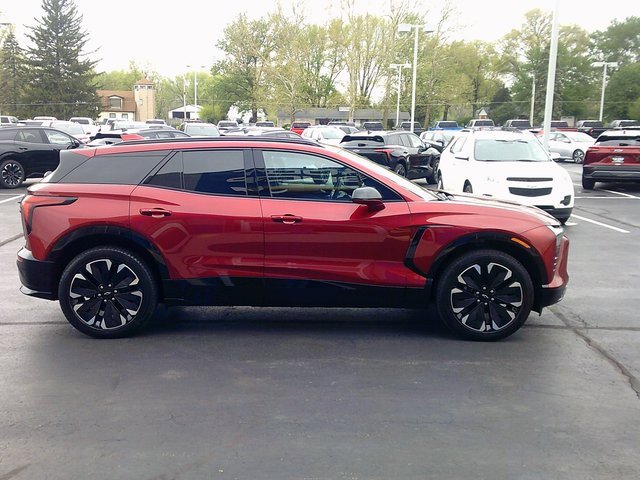 New 2025 Chevrolet Blazer EV RS image 6