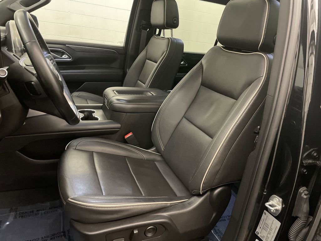 Used 2023 GMC Yukon XL SLT image 14