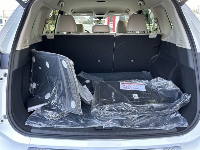 Certified 2025 Nissan Rogue SV image 16