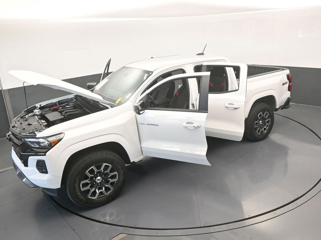 Used 2023 Chevrolet Colorado Z71 image 64